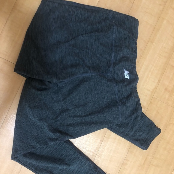 New Balance Leggings! - Picture 4 of 5